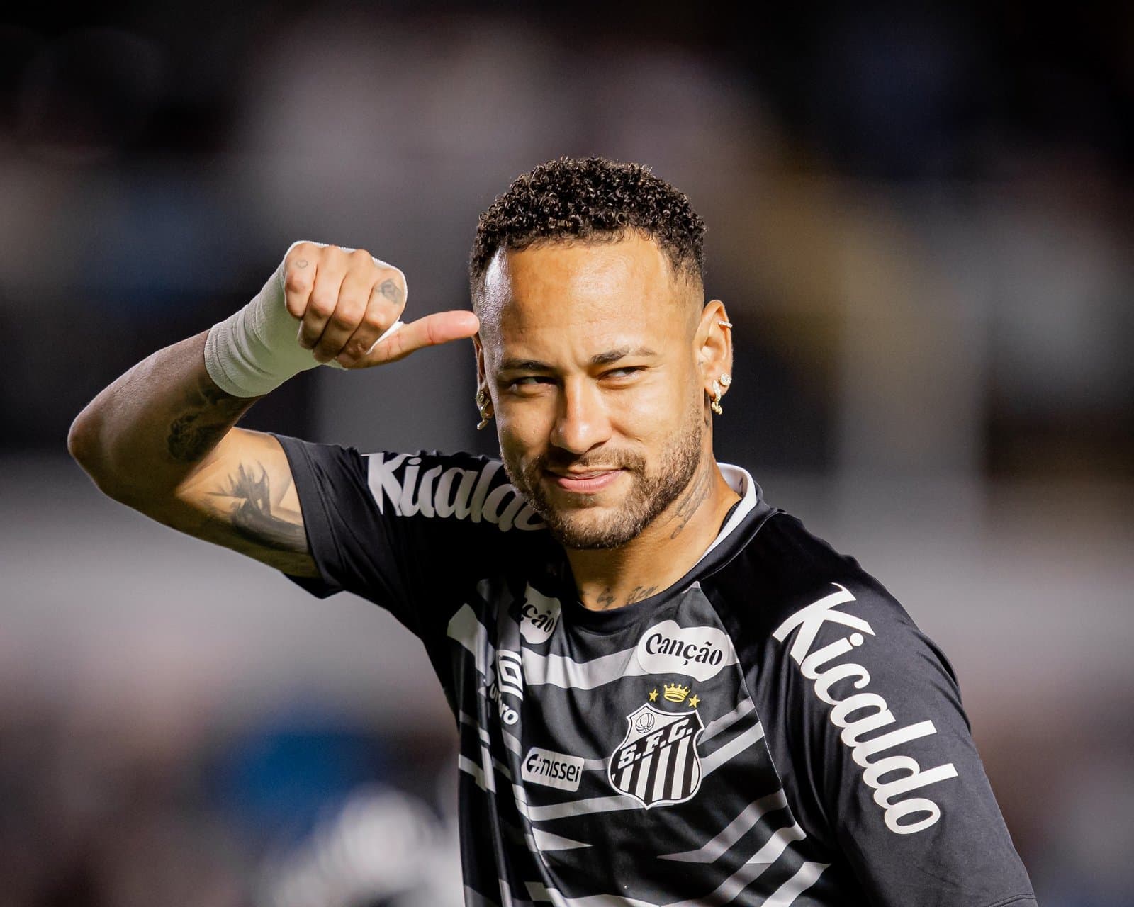 Neymar deixa futuro em aberto para próximo ano: “Depois vou pensar”
